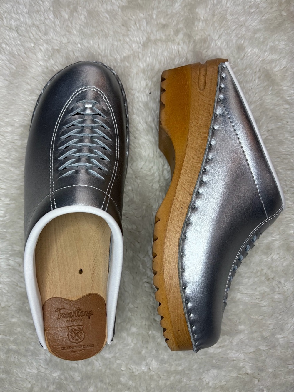 Troentorp Wright silver block heel leather Swedish clogs size EU 39
